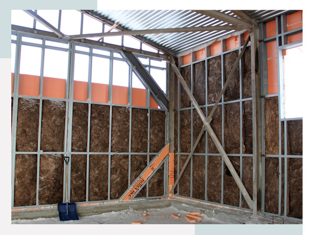 Утепленные ангары в Камне-на-Оби