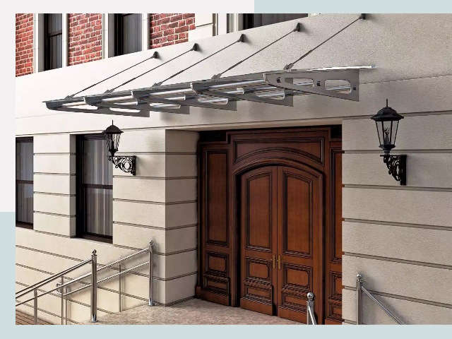 Металлические козырьки от 609 руб. в Камне-на-Оби